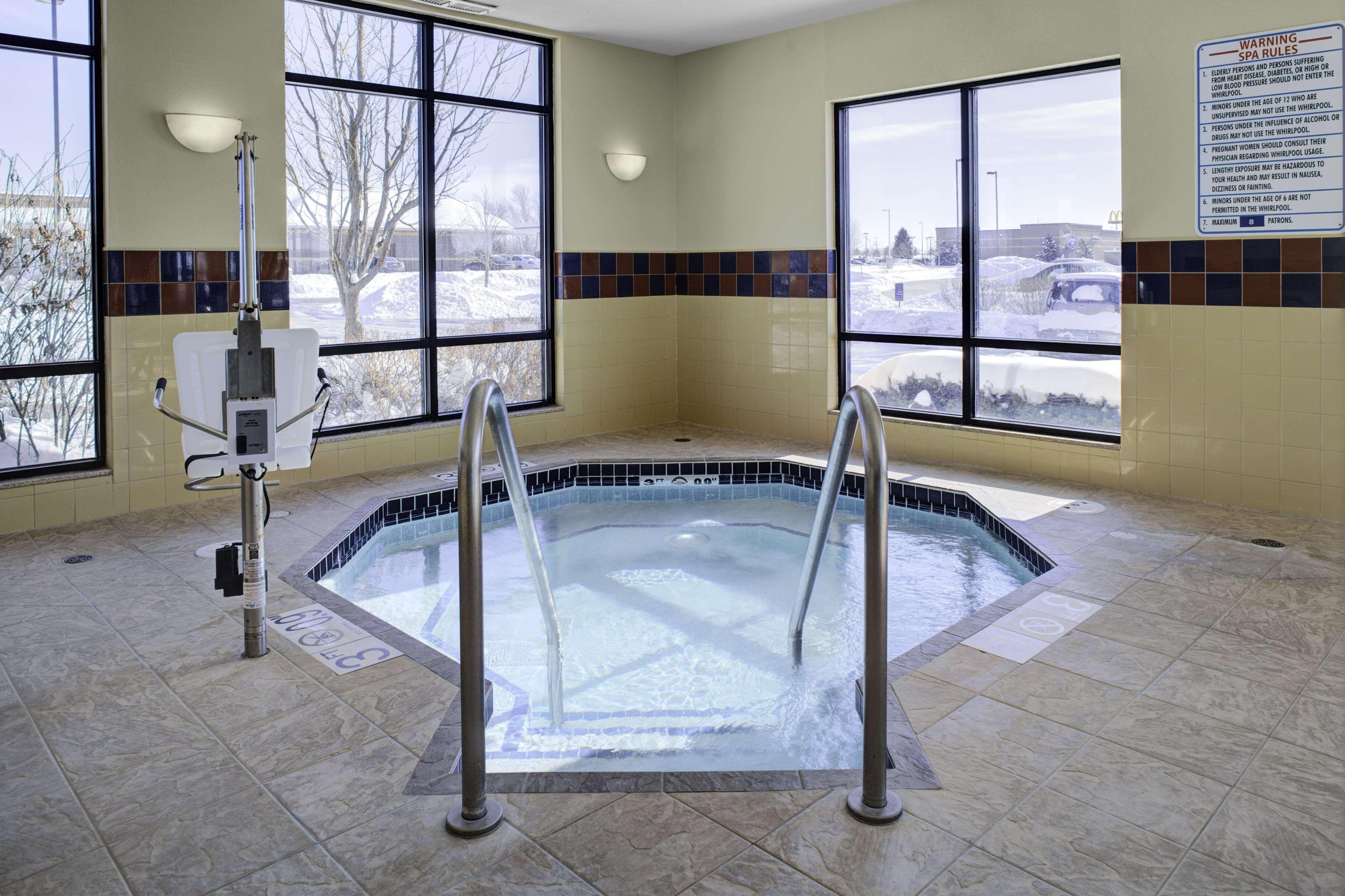 Hampton Inn Elkhorn Lake Geneva Area Экстерьер фото