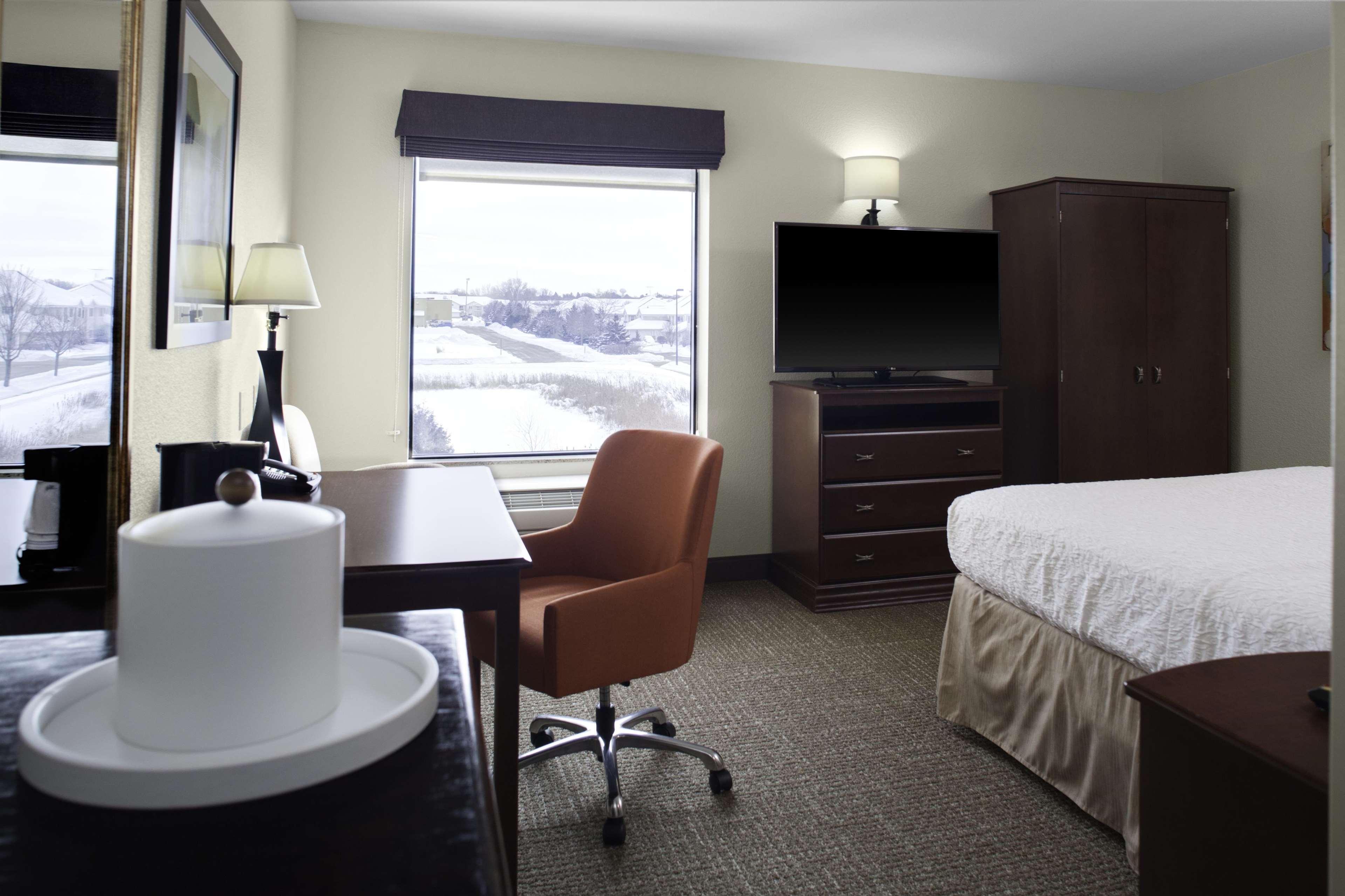 Hampton Inn Elkhorn Lake Geneva Area Экстерьер фото