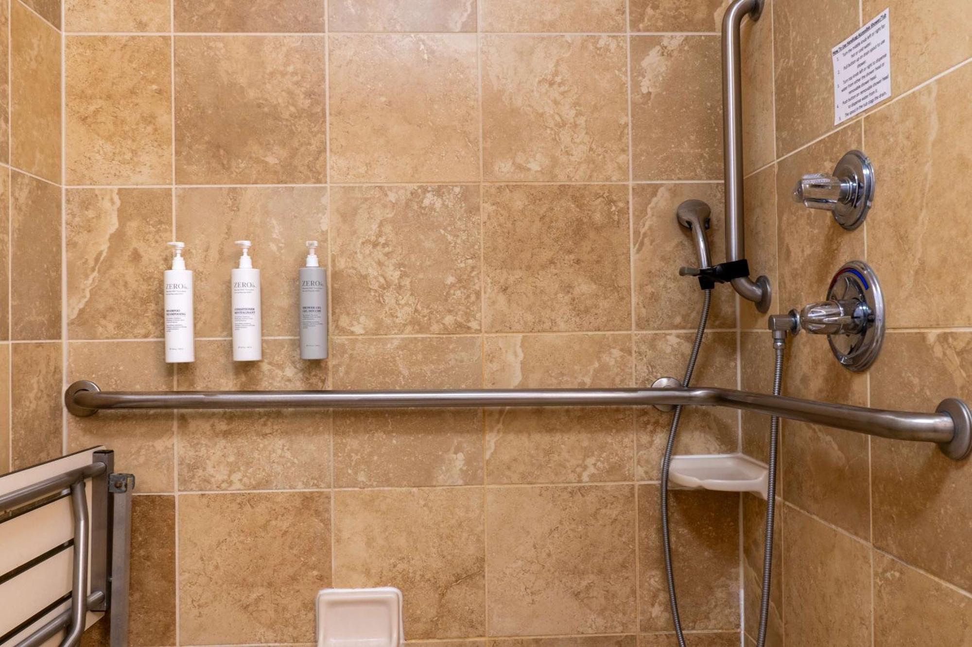 Hampton Inn Elkhorn Lake Geneva Area Экстерьер фото