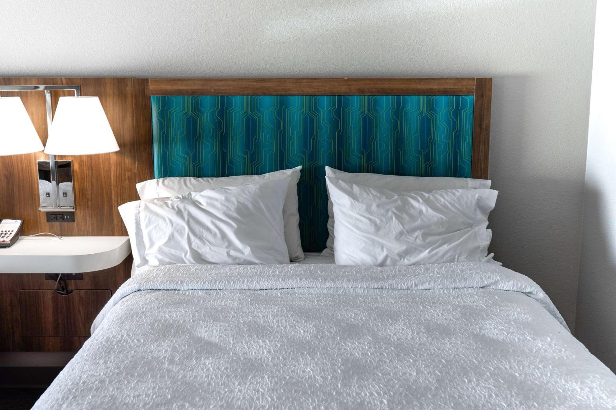 Hampton Inn Elkhorn Lake Geneva Area Экстерьер фото