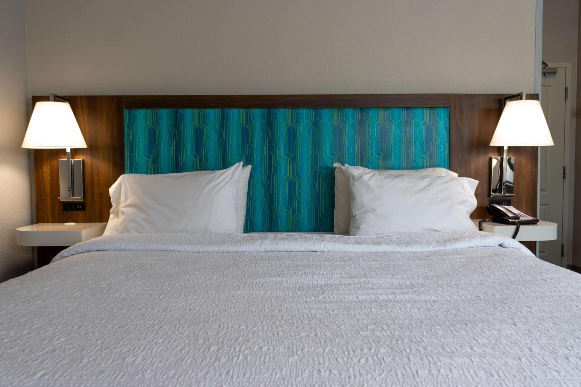 Hampton Inn Elkhorn Lake Geneva Area Экстерьер фото