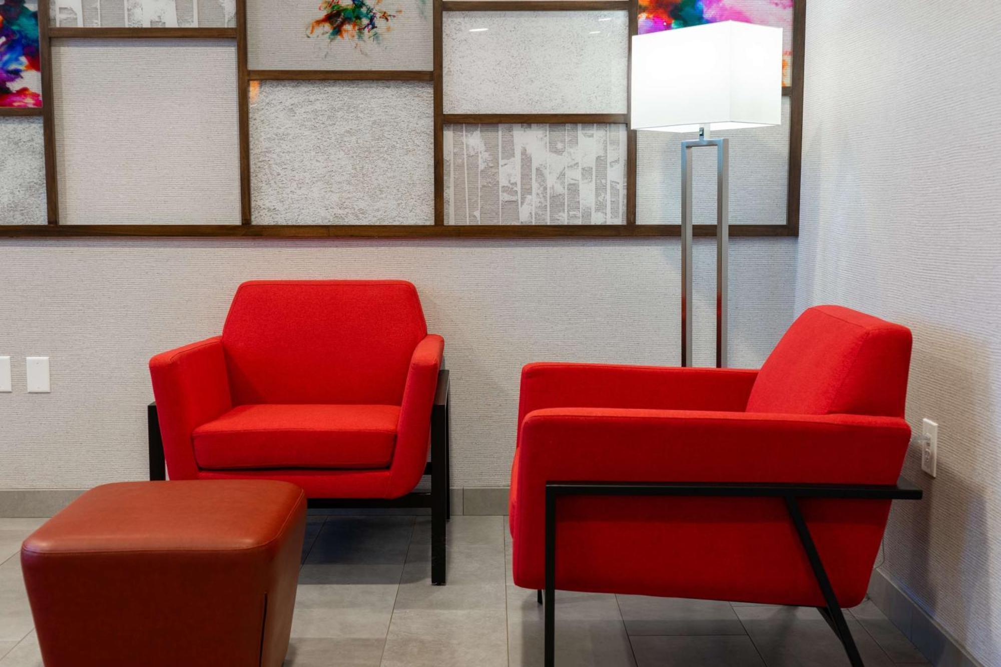 Hampton Inn Elkhorn Lake Geneva Area Экстерьер фото