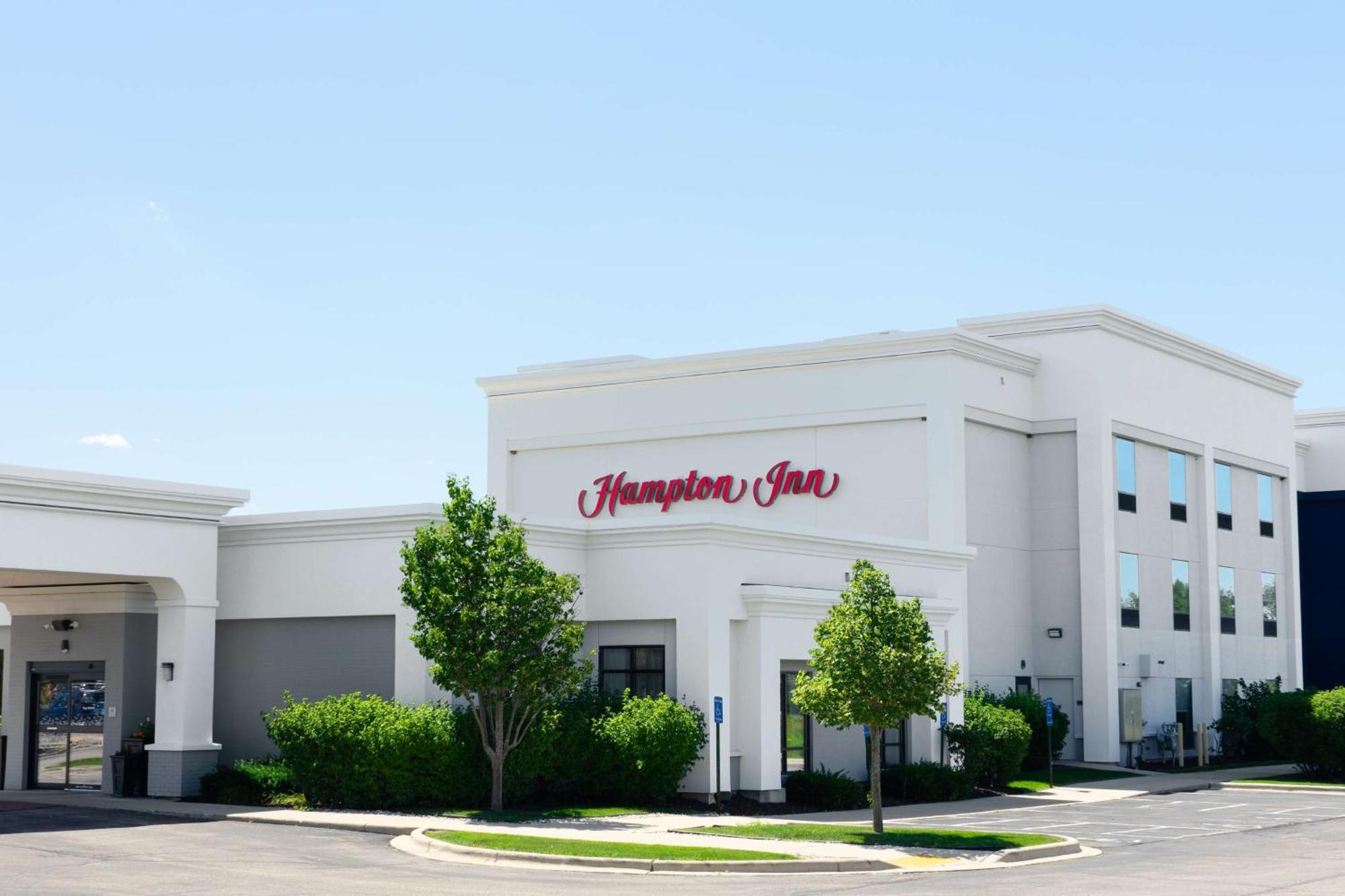 Hampton Inn Elkhorn Lake Geneva Area Экстерьер фото